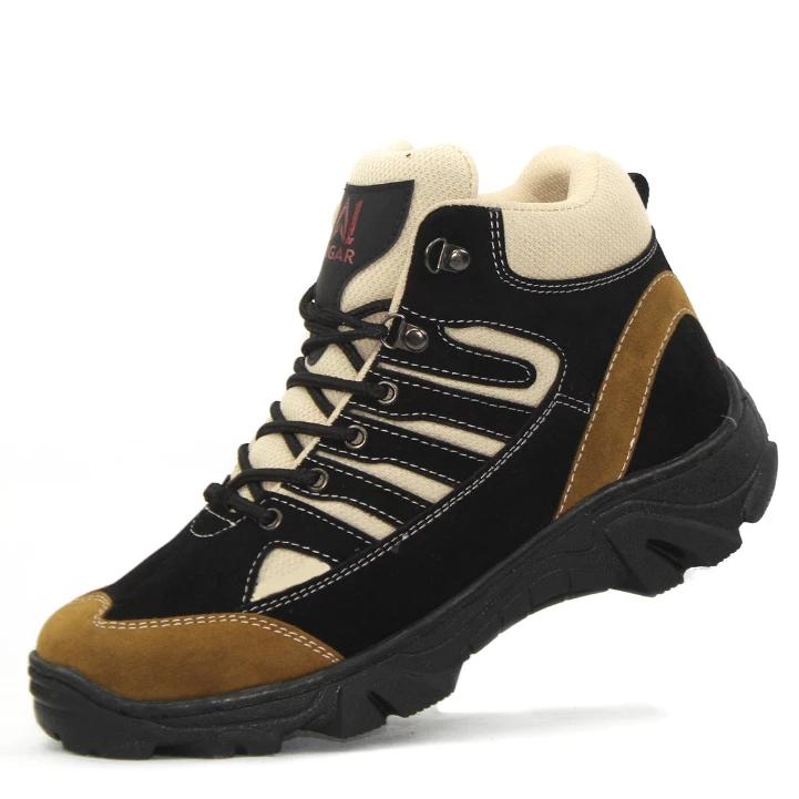Raigar Wolf Boots